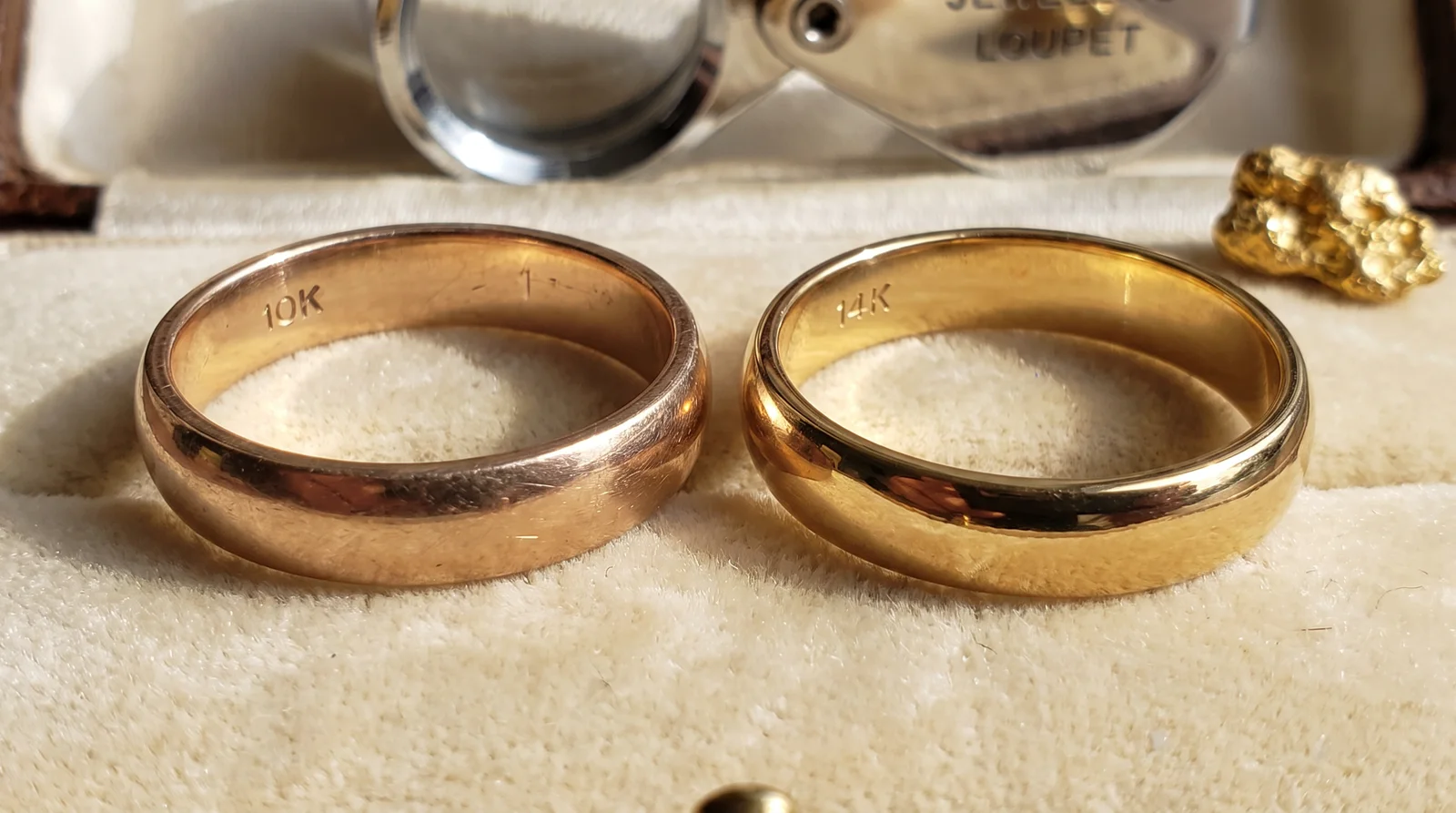 Comparison of 10K vs 14K gold jewelry showing color and durability differences to answer is 14k gold good